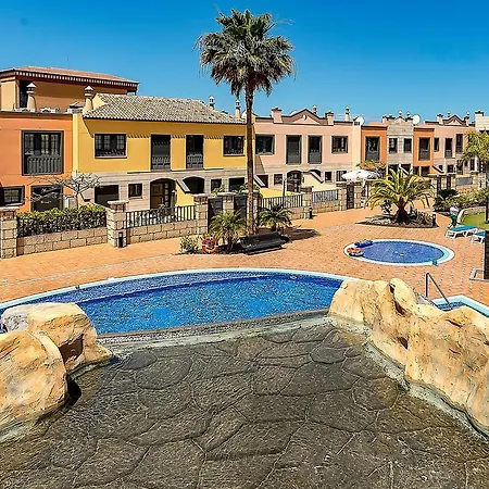 Townhouse Near The Beach El Duque *